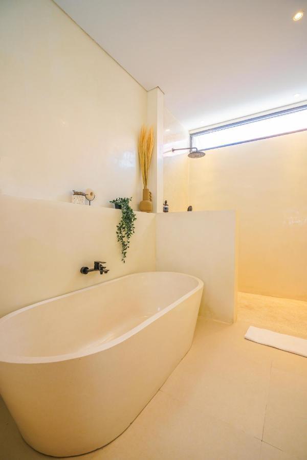 Villa Cahya 2 - New 4bdr *
