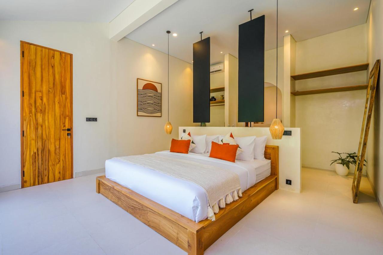 Villa Cahya 2 - New 4bdr Canggu (Bali)
